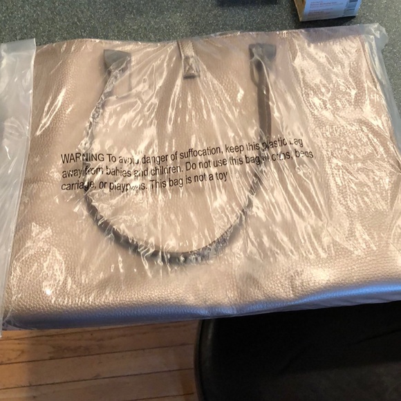 Ulta metallic bronze tote - Picture 2 of 5